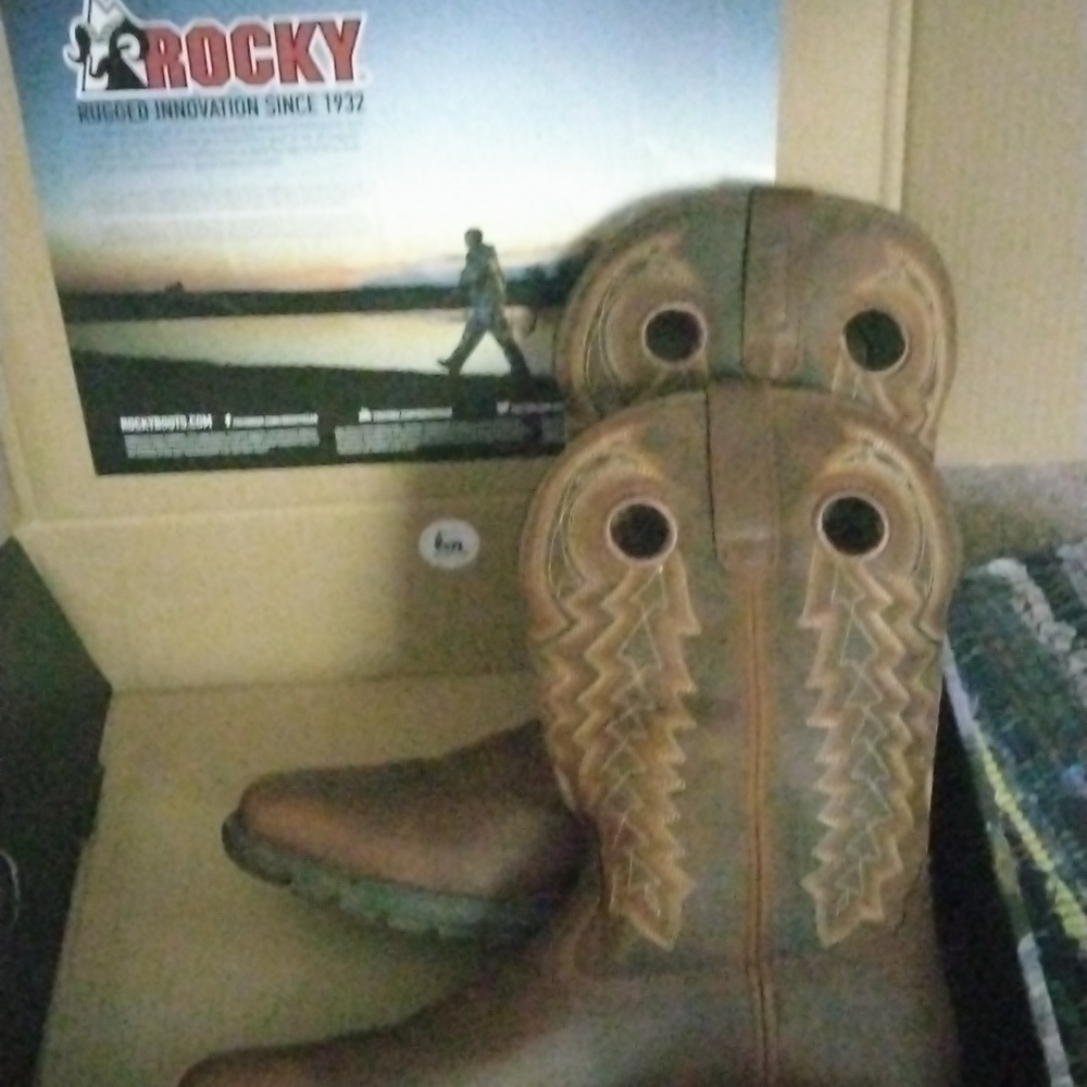 Cow girl boots 11
